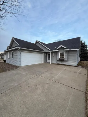 $211,000 | 821 Aspen Circle, Waite Park, MN 56387