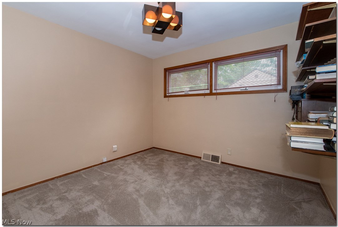 31791 Cedar Road Cleveland, OH 44124 - Photo 23 of 35 Gallery Image 23