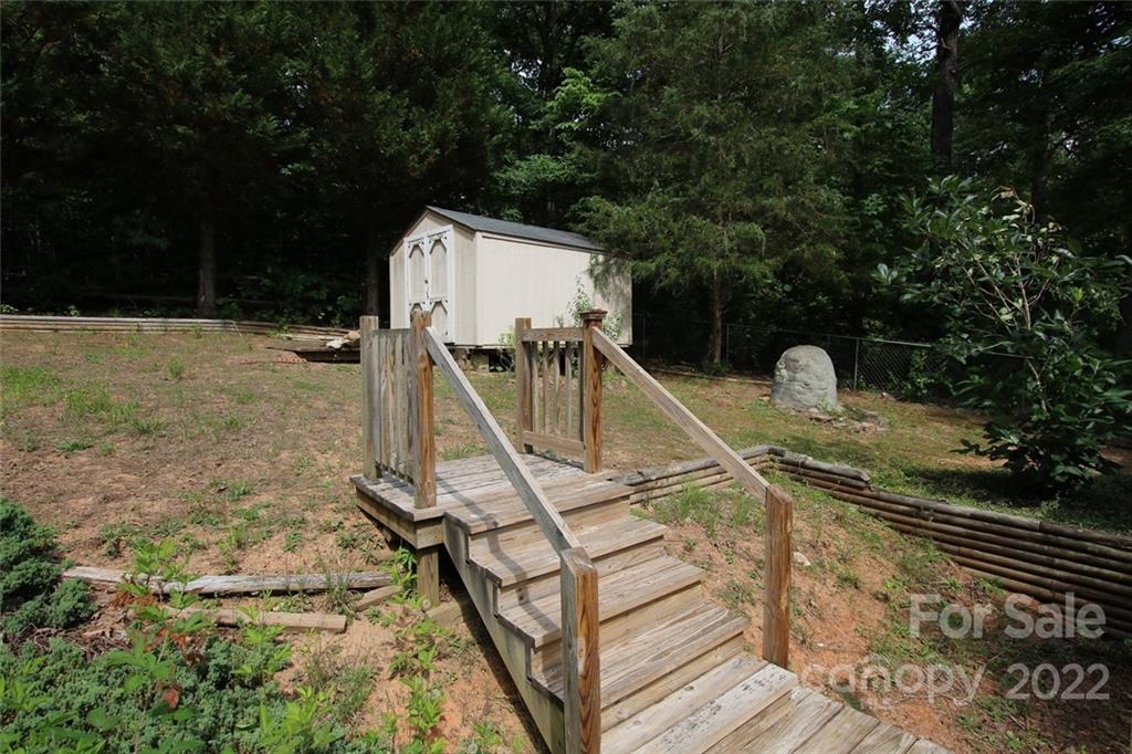 364 Doc Wehunt Road Cherryville, NC 28021 - Photo 4 of 24 Gallery Image 4