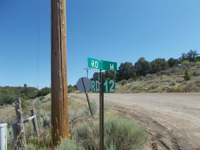 a view of an outdoor space