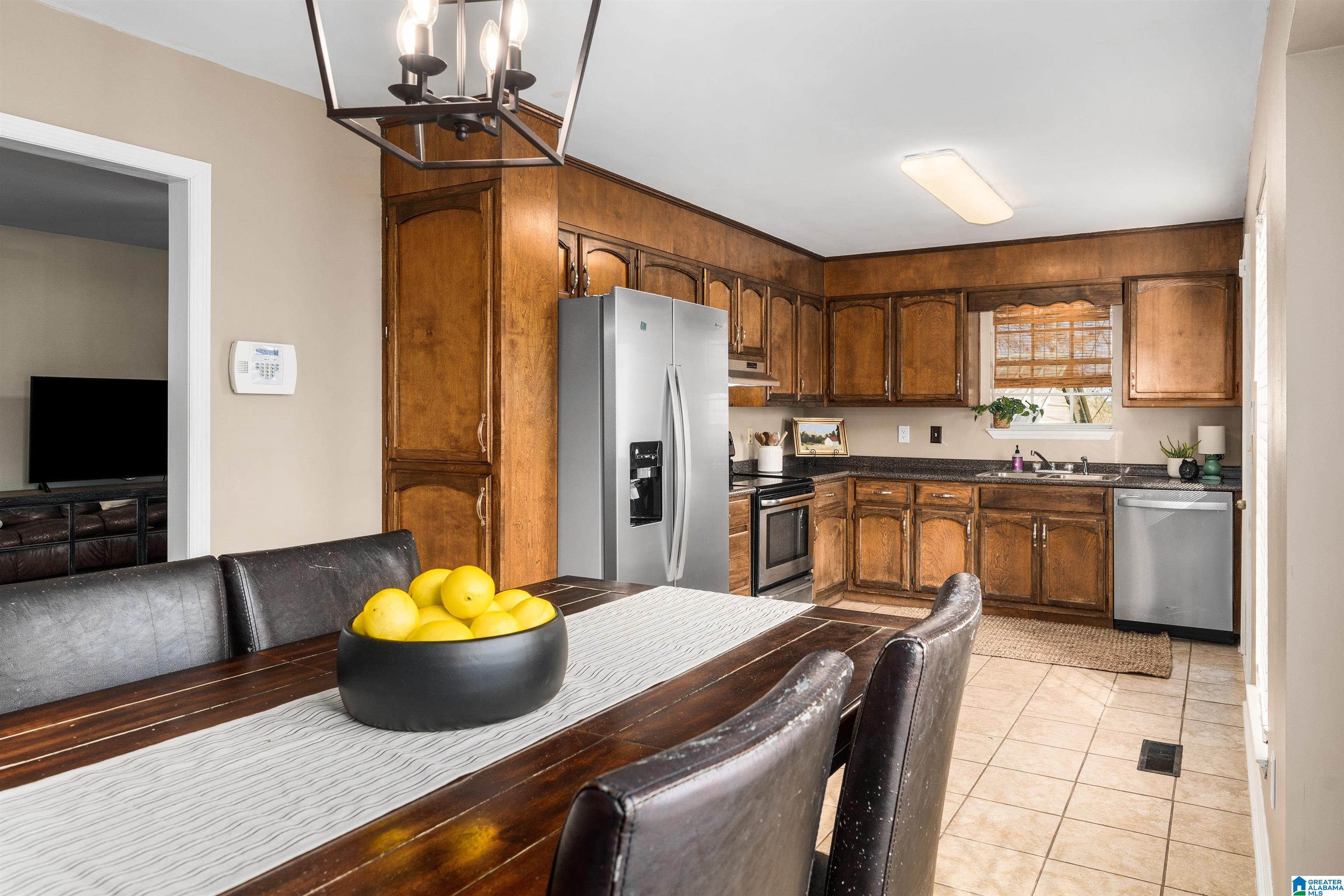 7042 Alabama Lane Adger, AL 35006 - Photo 8 of 23