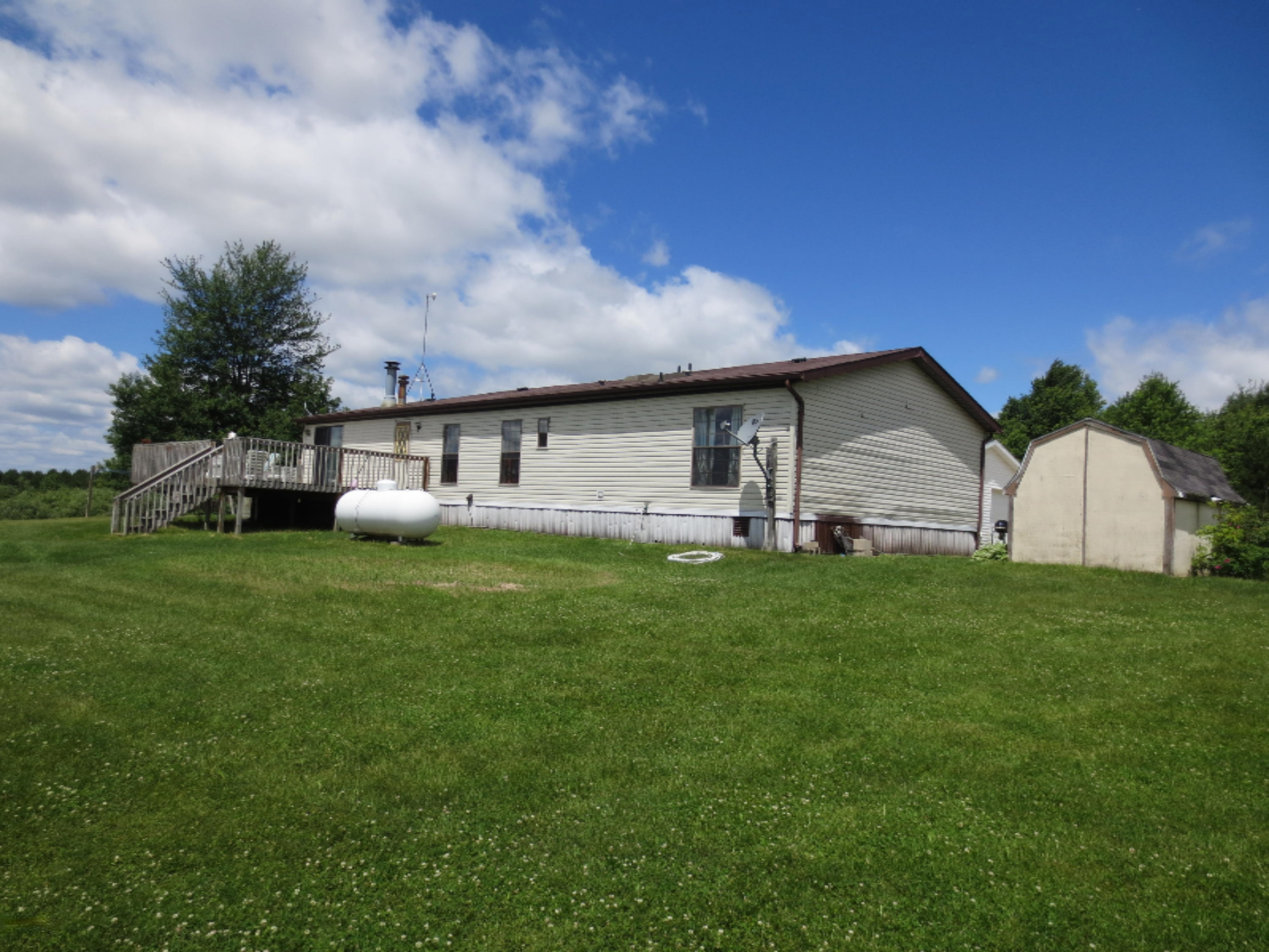 1542 South Sherman Road Remus, MI 49340 - Photo 31 of 37 IMG_1632