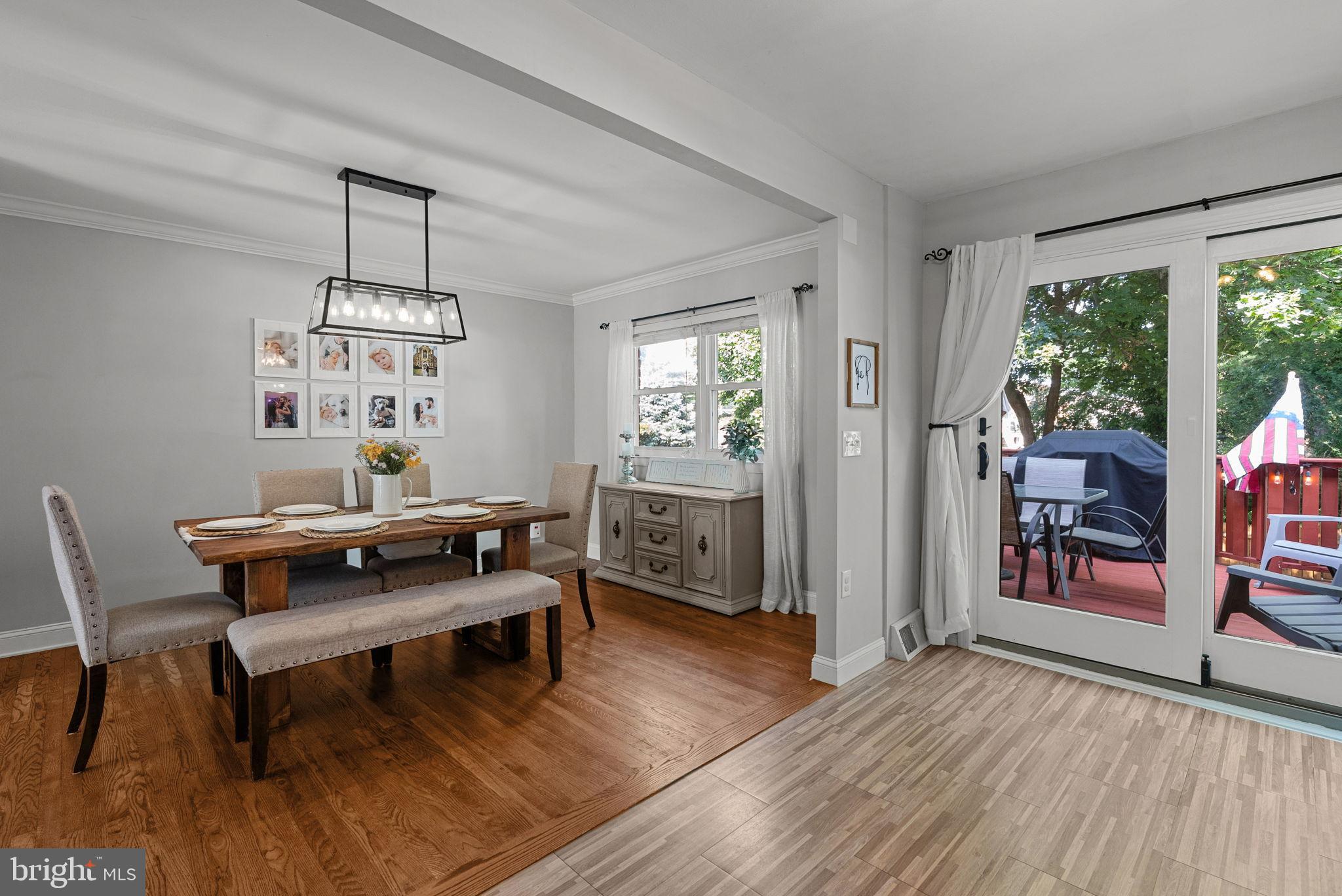 3422 Orion Road Philadelphia, PA 19154 - Photo 14 of 30 Bright dining area with outdoor access.