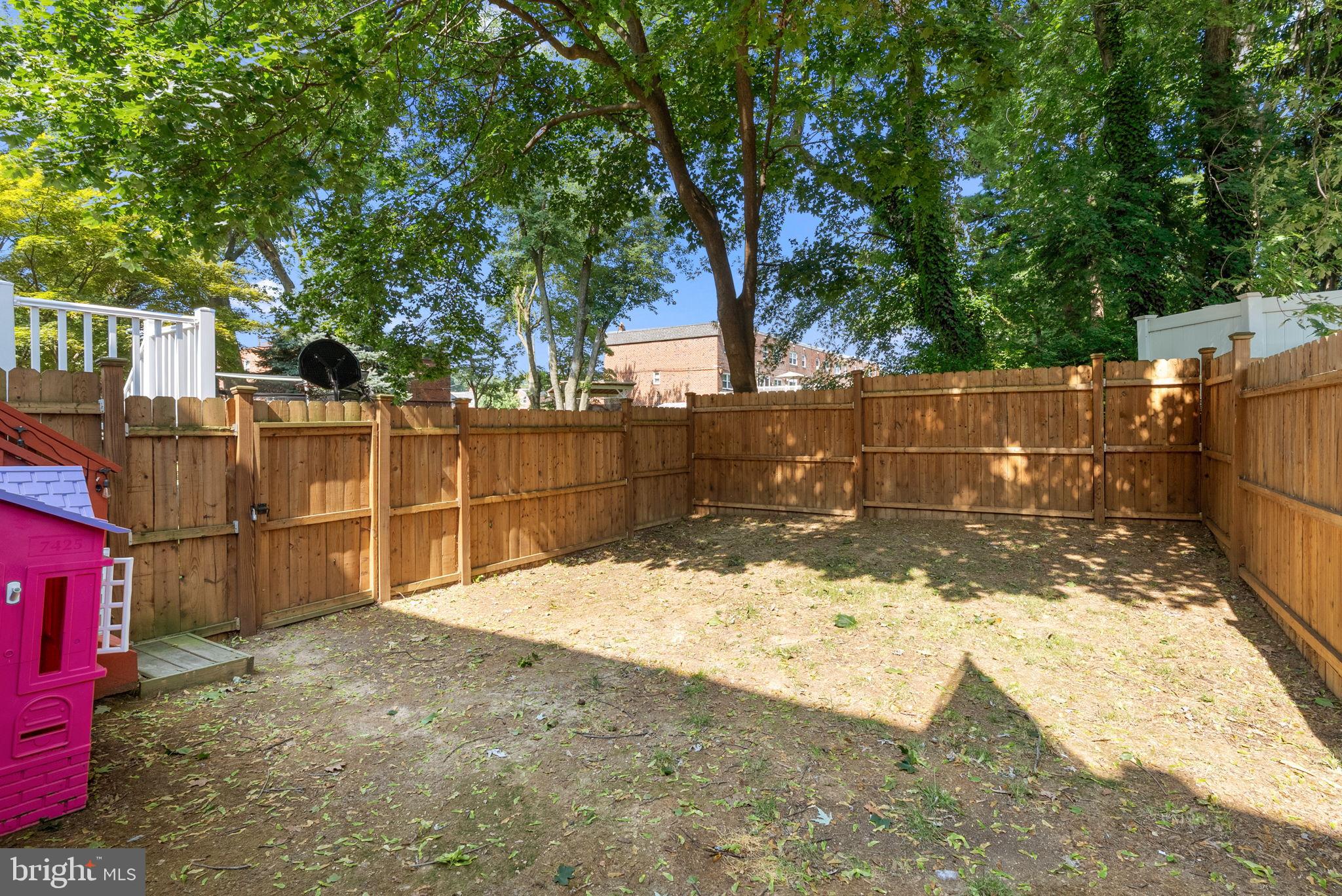 3422 Orion Road Philadelphia, PA 19154 - Photo 27 of 30 Private, fenced yard perfect for outdoor fun.