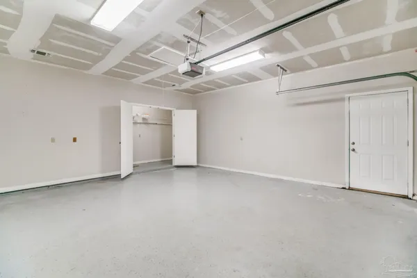 $417,000 | 3023 Oak Pointe Drive, Pensacola, FL 32505