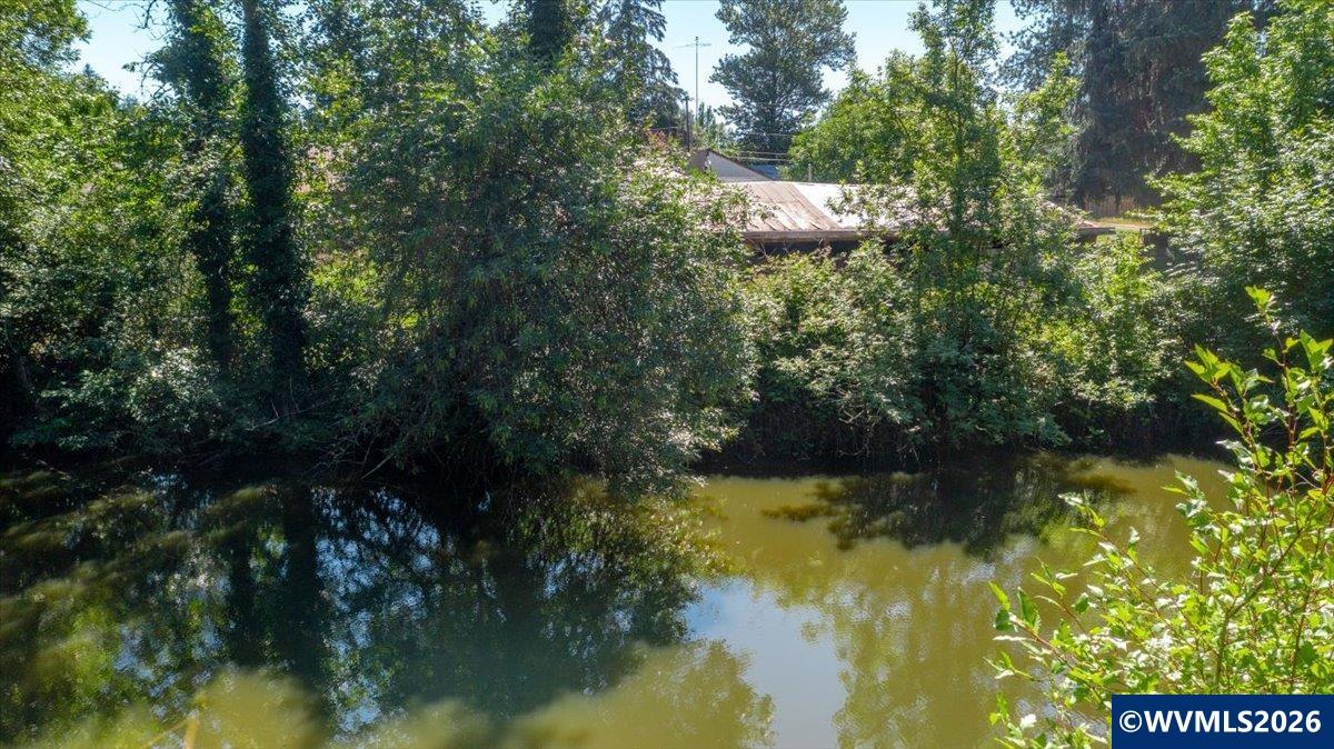5945 Lake Labish Road Northeast Salem, OR 97305 - Photo 13 of 48
