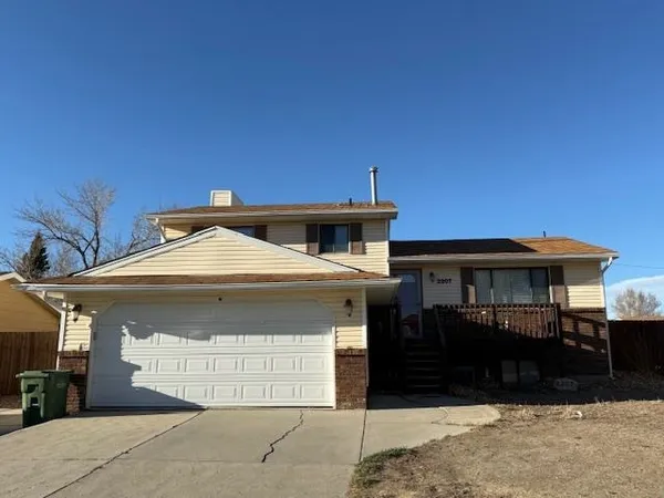 $377,637 | 2207 Sierra Road, Rock Springs, WY 82901