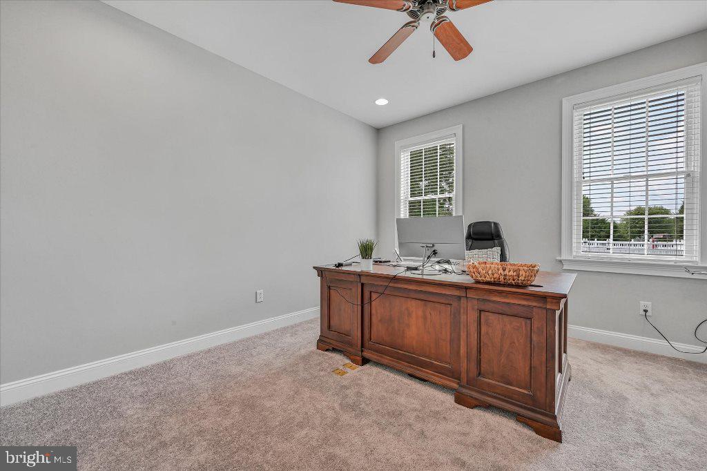 39 Ridgefield Drive Lancaster, PA 17602 - Photo 14 of 51 Gallery Image 14