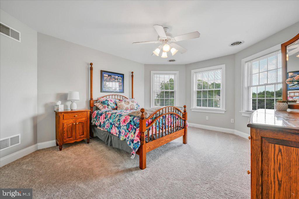 39 Ridgefield Drive Lancaster, PA 17602 - Photo 35 of 51 Gallery Image 35