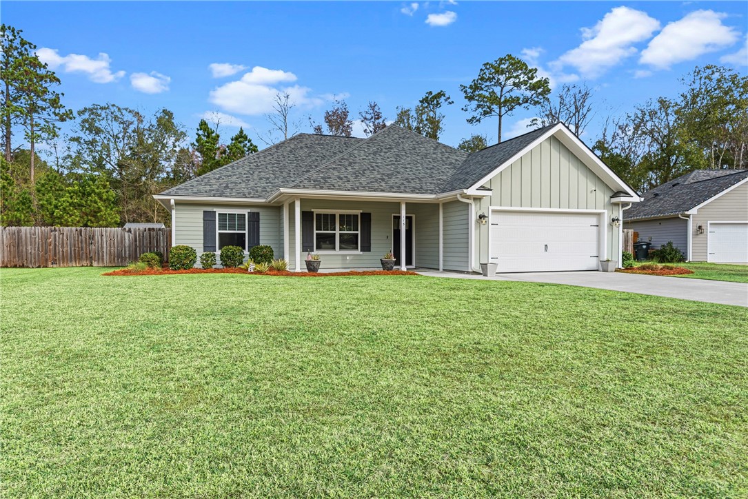 113 Logans Way Kingsland, GA 31548 - Photo 3 of 32 .49 acre yard