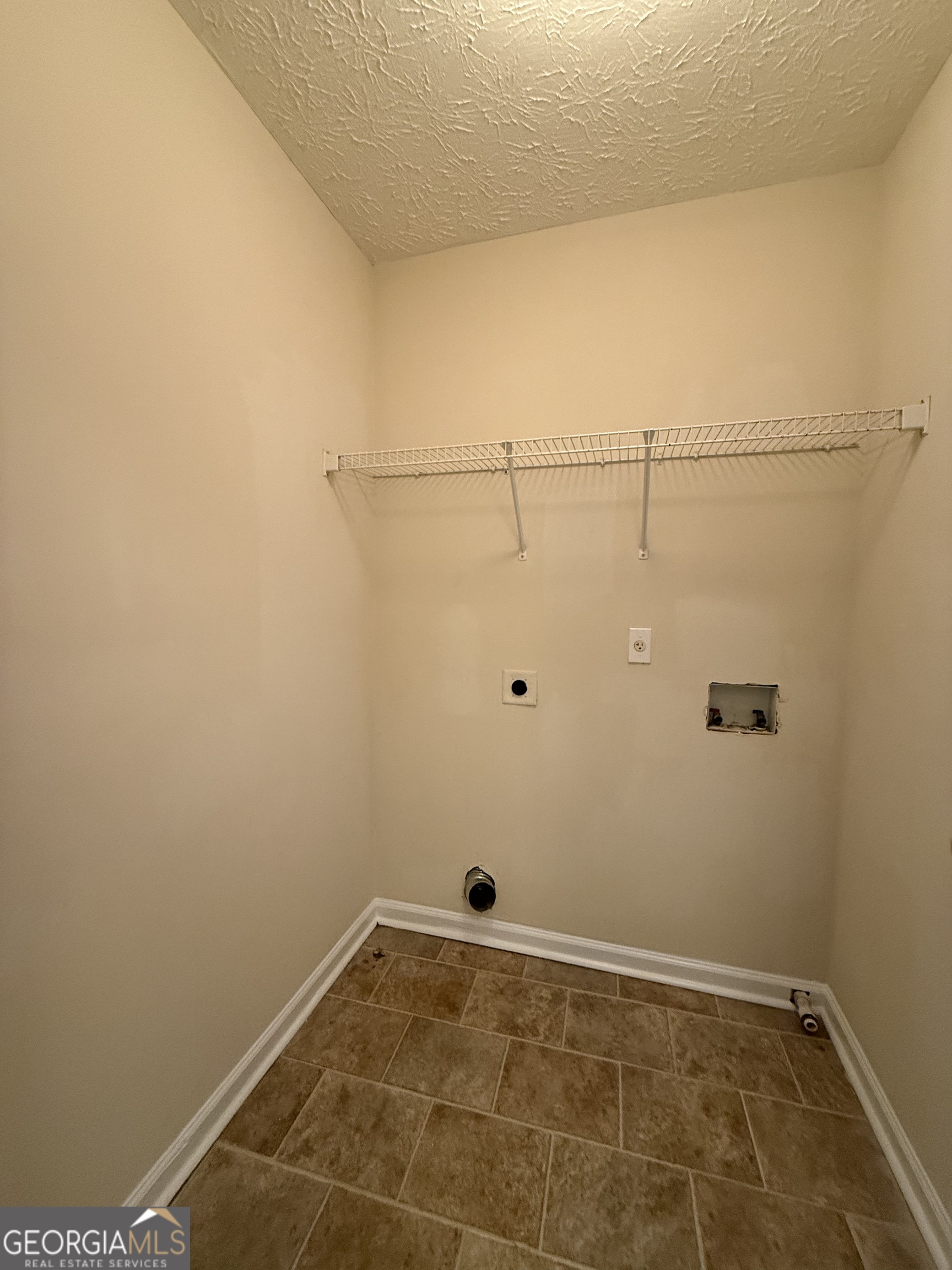 2035 Lakeside Circle Covington, GA 30016 - Photo 29 of 41