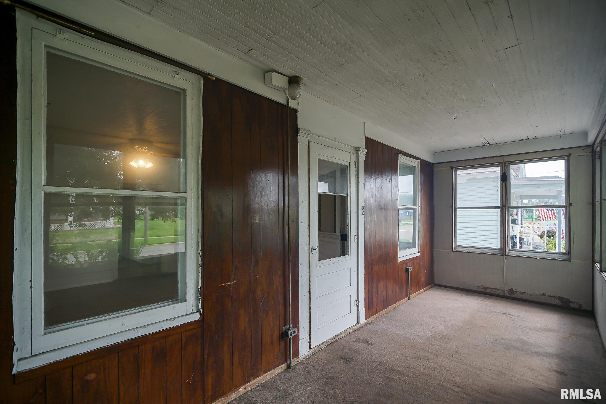 609 Walnut Street Washington, IL 61571 - Photo 47 of 48 Gallery Image 47