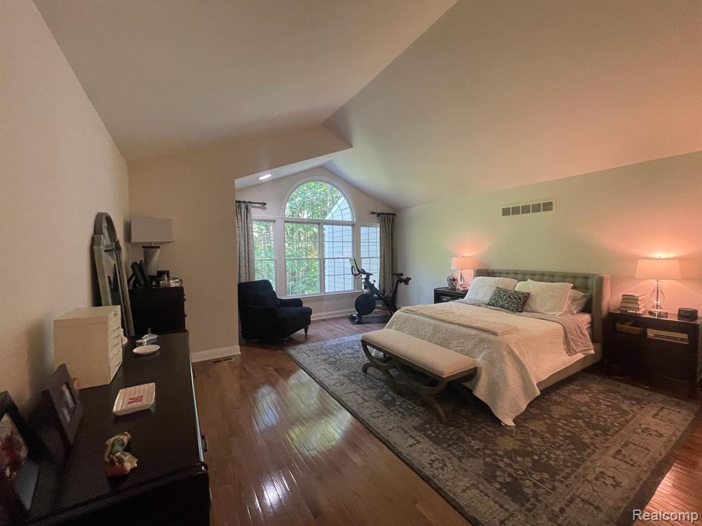 49676 Timber Trail Novi, MI 48374 - Photo 21 of 38 Gallery Image 21