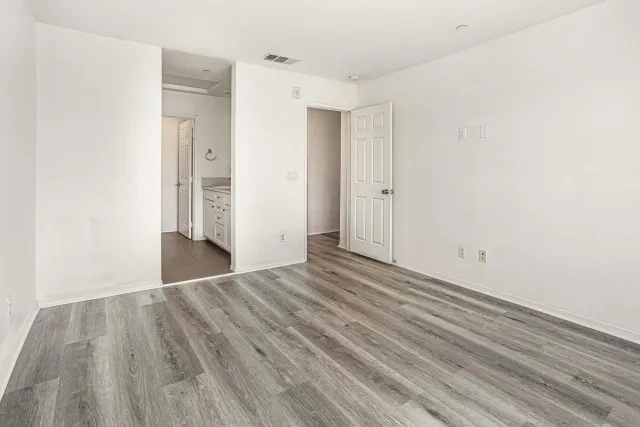 $4,000 | 2840 Athens Road, Unit 10, Chula Vista, CA 91915