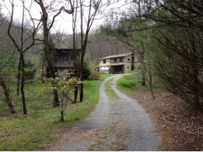 168 Carver Road Hampton, TN 37658 - Photo 1 of 12 Privacy with easy access