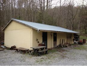168 Carver Road Hampton, TN 37658 - Photo 8 of 12 ShopGarage with power heat