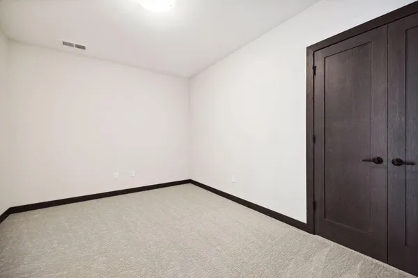 $6,287 | 253 Lake Street East, Unit 309, Wayzata, MN 55391