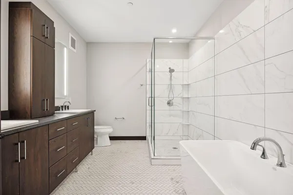 $6,287 | 253 Lake Street East, Unit 309, Wayzata, MN 55391