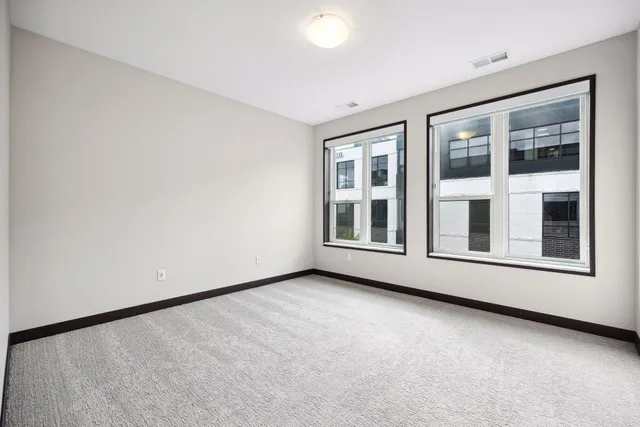 $6,229 | 253 Lake Street East, Unit 309, Wayzata, MN 55391