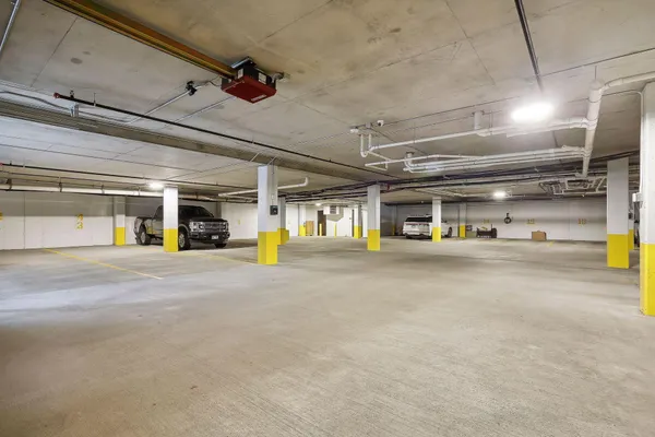 $6,287 | 253 Lake Street East, Unit 309, Wayzata, MN 55391