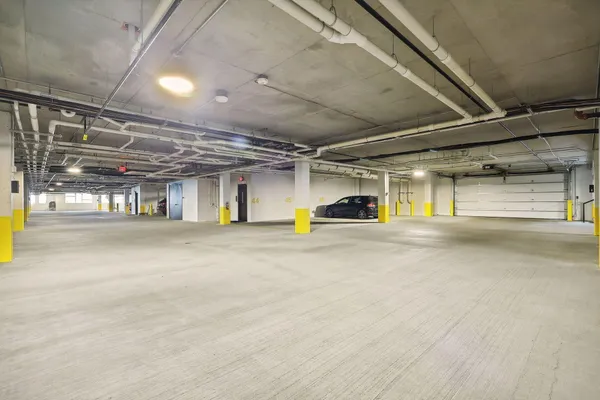 $6,287 | 253 Lake Street East, Unit 309, Wayzata, MN 55391