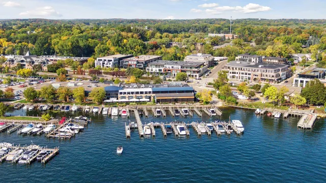 $6,229 | 253 Lake Street East, Unit 309, Wayzata, MN 55391