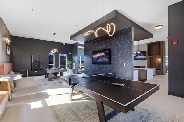 $2,216 | 1225 Rock Run, Unit 104, Shorewood, IL 60431