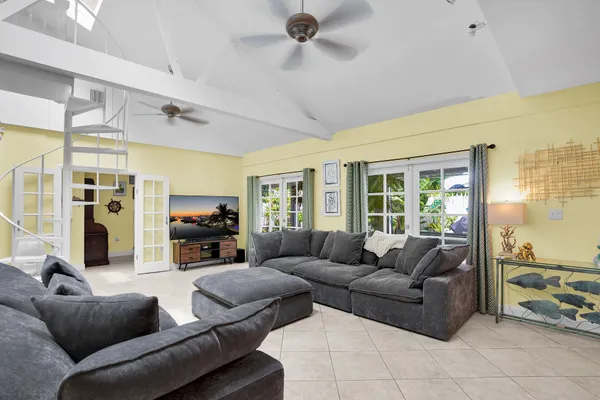 $995,000 | 1209 Truman Avenue, Unit 5, Key West, FL 33040
