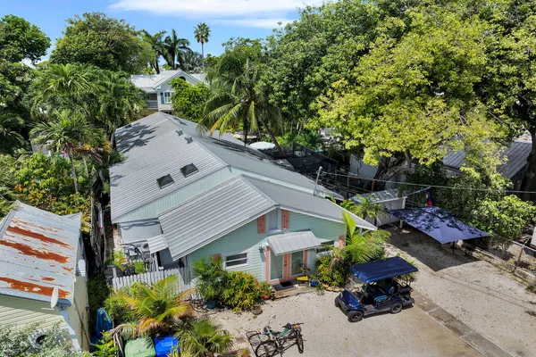 $995,000 | 1209 Truman Avenue, Unit 5, Key West, FL 33040