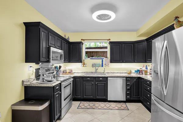 $995,000 | 1209 Truman Avenue, Unit 5, Key West, FL 33040