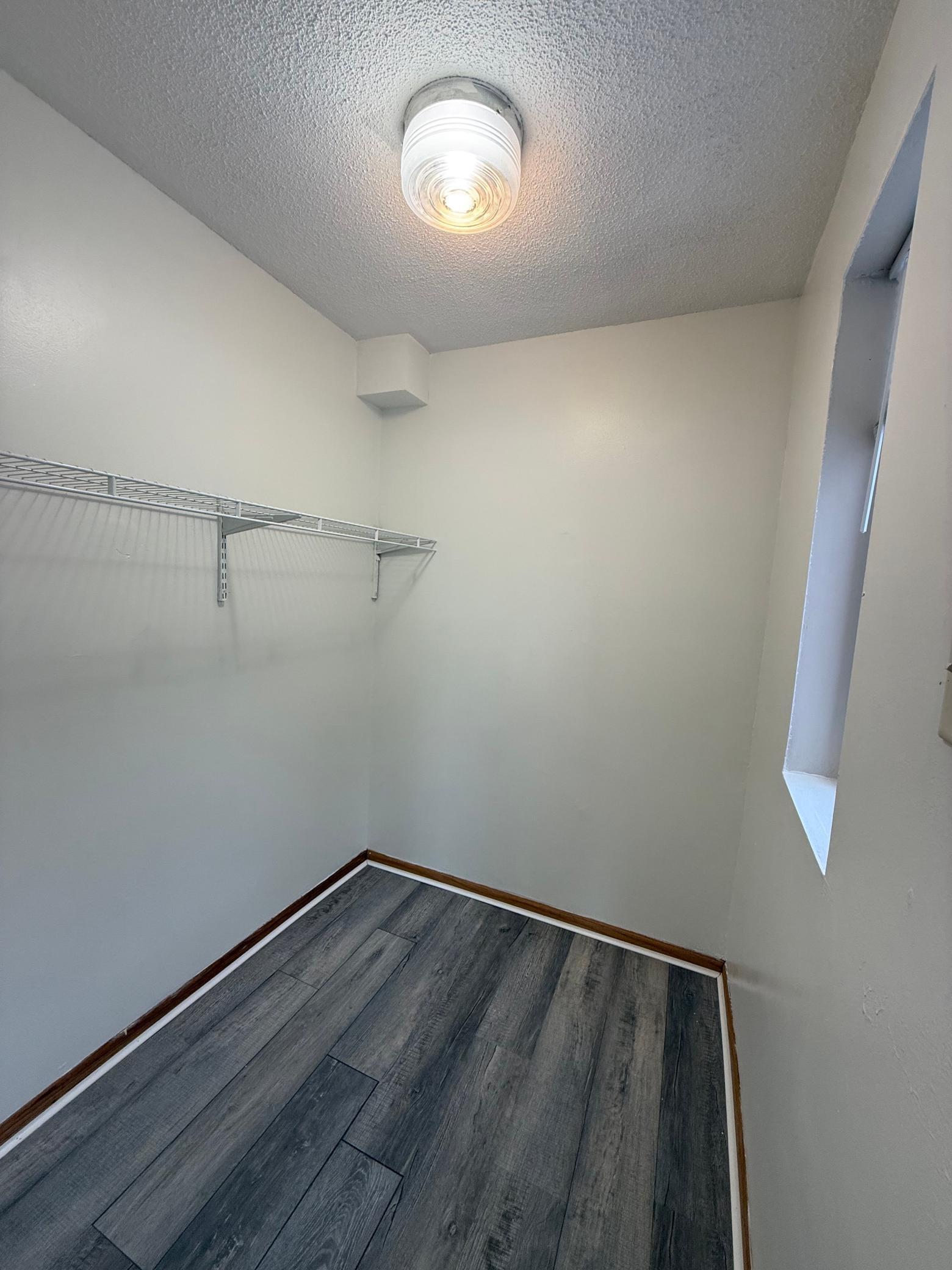 666 Sims Avenue St. Paul, MN 55106 - Photo 13 of 53