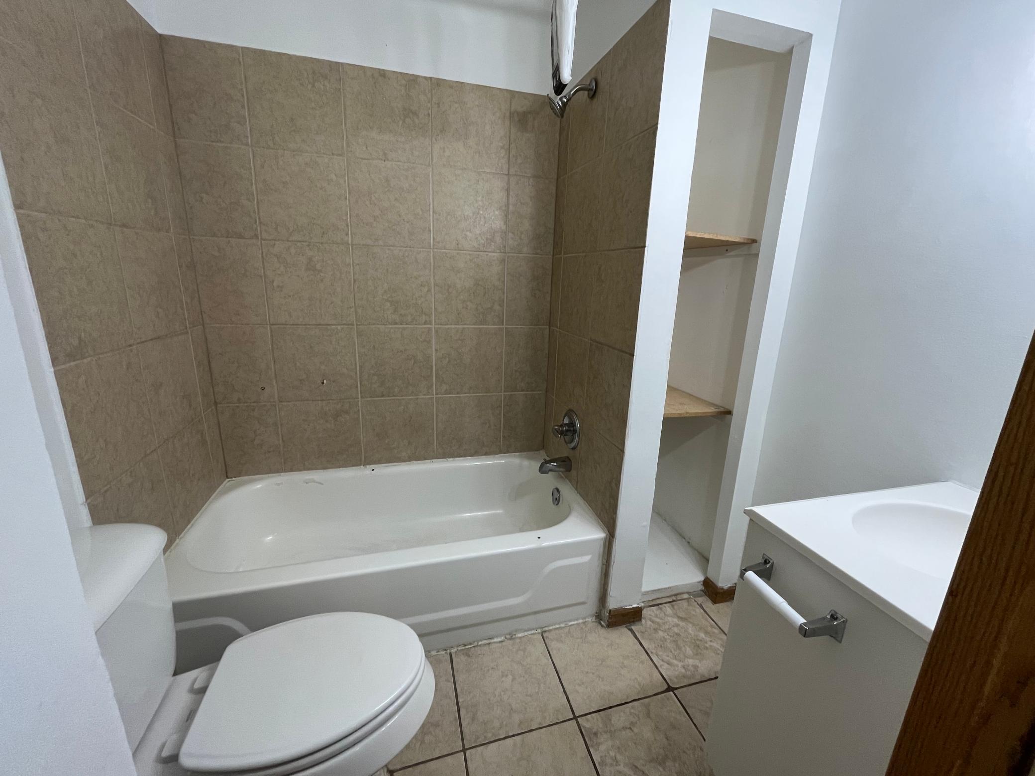 666 Sims Avenue St. Paul, MN 55106 - Photo 19 of 53
