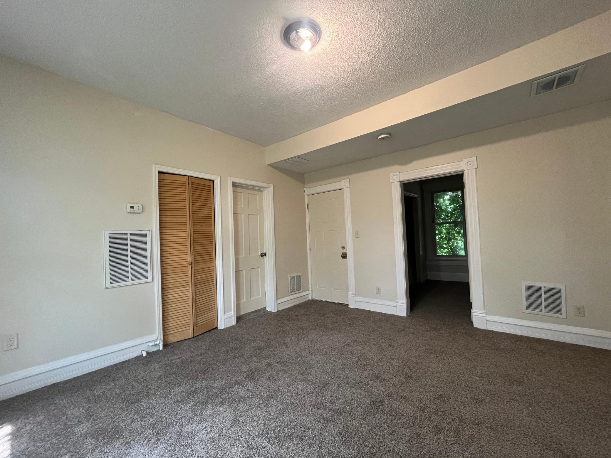 666 Sims Avenue St. Paul, MN 55106 - Photo 21 of 53