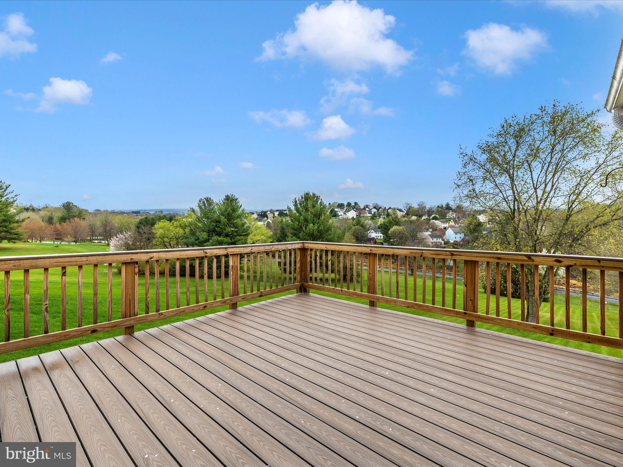 10 Knoll Side Lane Middletown, MD 21769 - Photo 55 of 84 Exterior Deck