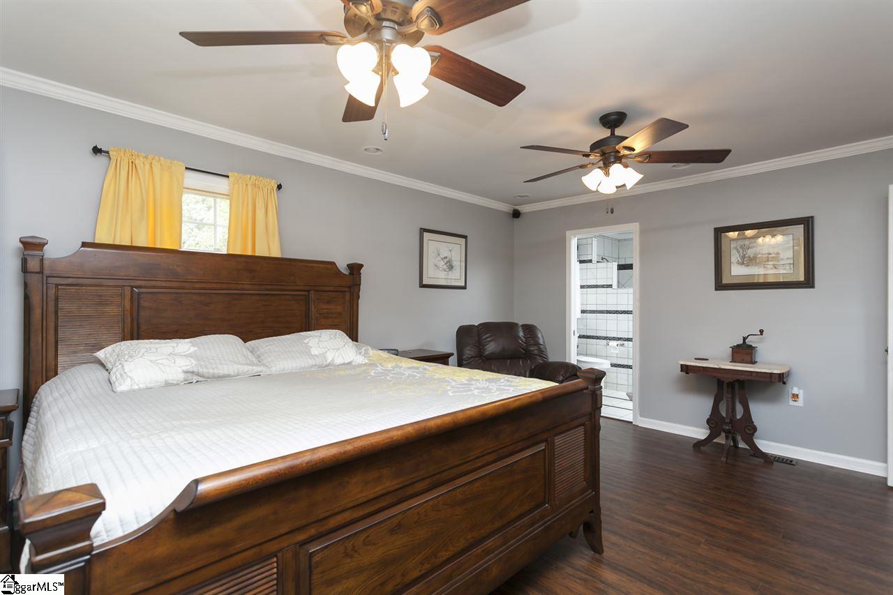 5 Robinson Road Taylors, SC 29687 - Photo 13 of 19