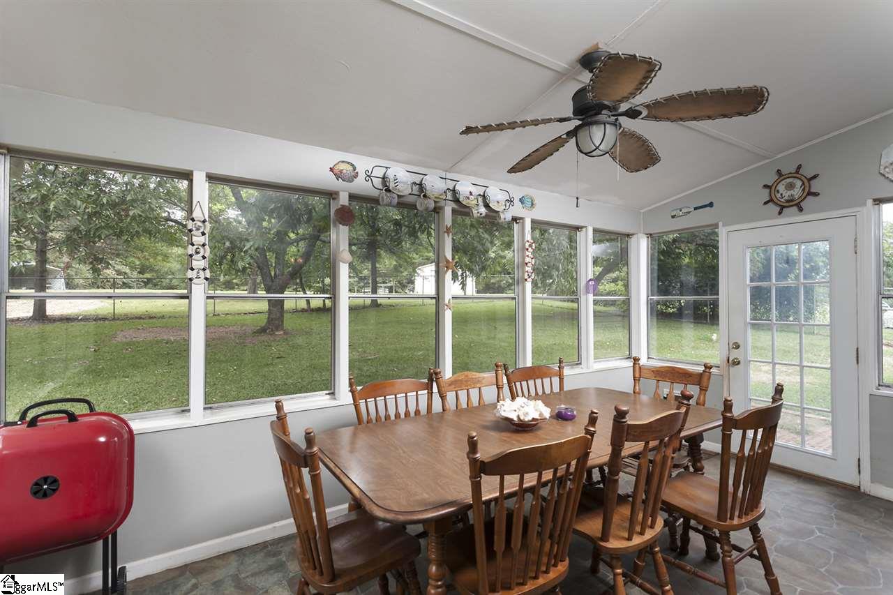 5 Robinson Road Taylors, SC 29687 - Photo 5 of 19
