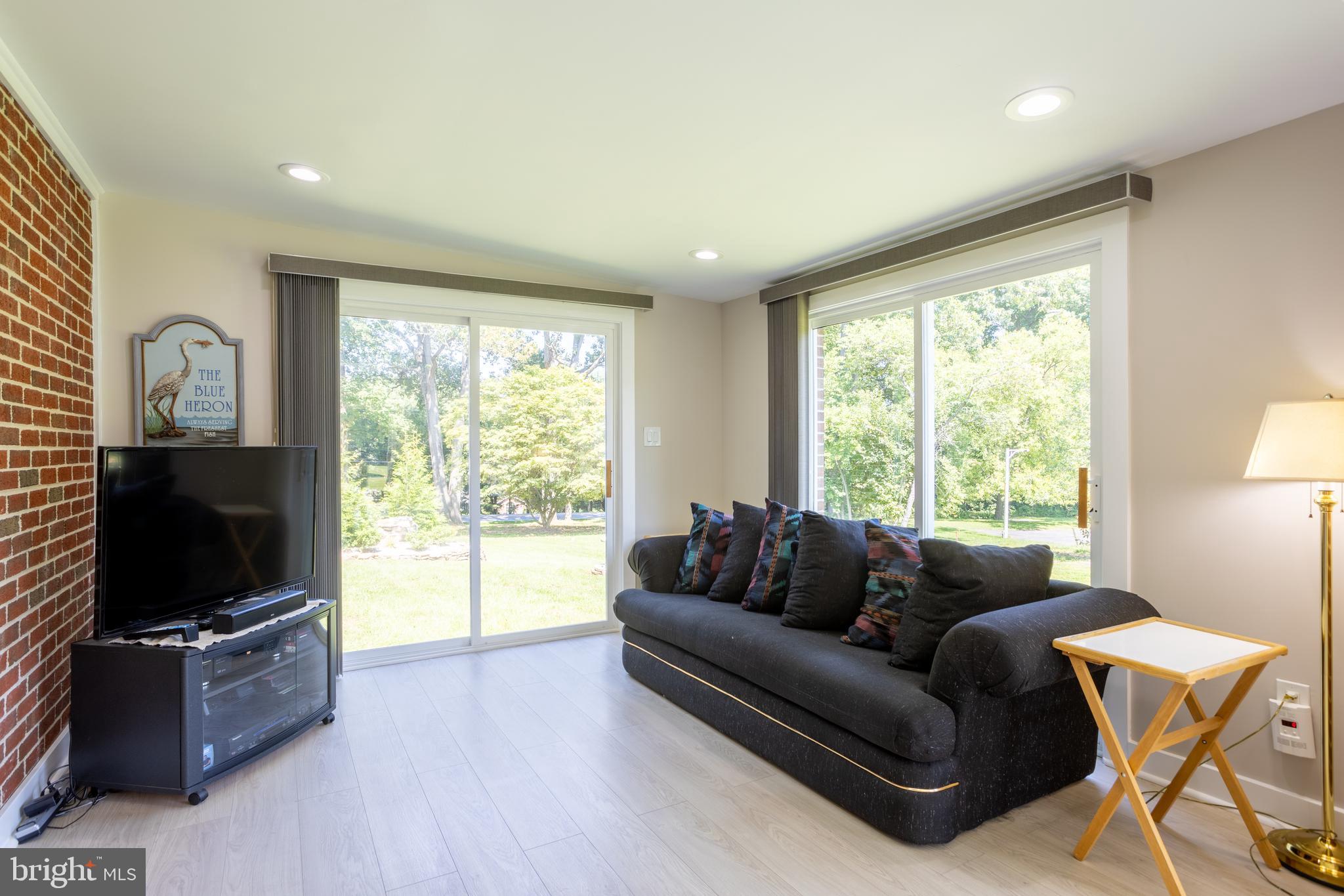 13829 Manor Glen Road Baldwin, MD 21013 - Photo 26 of 82 Sunroom