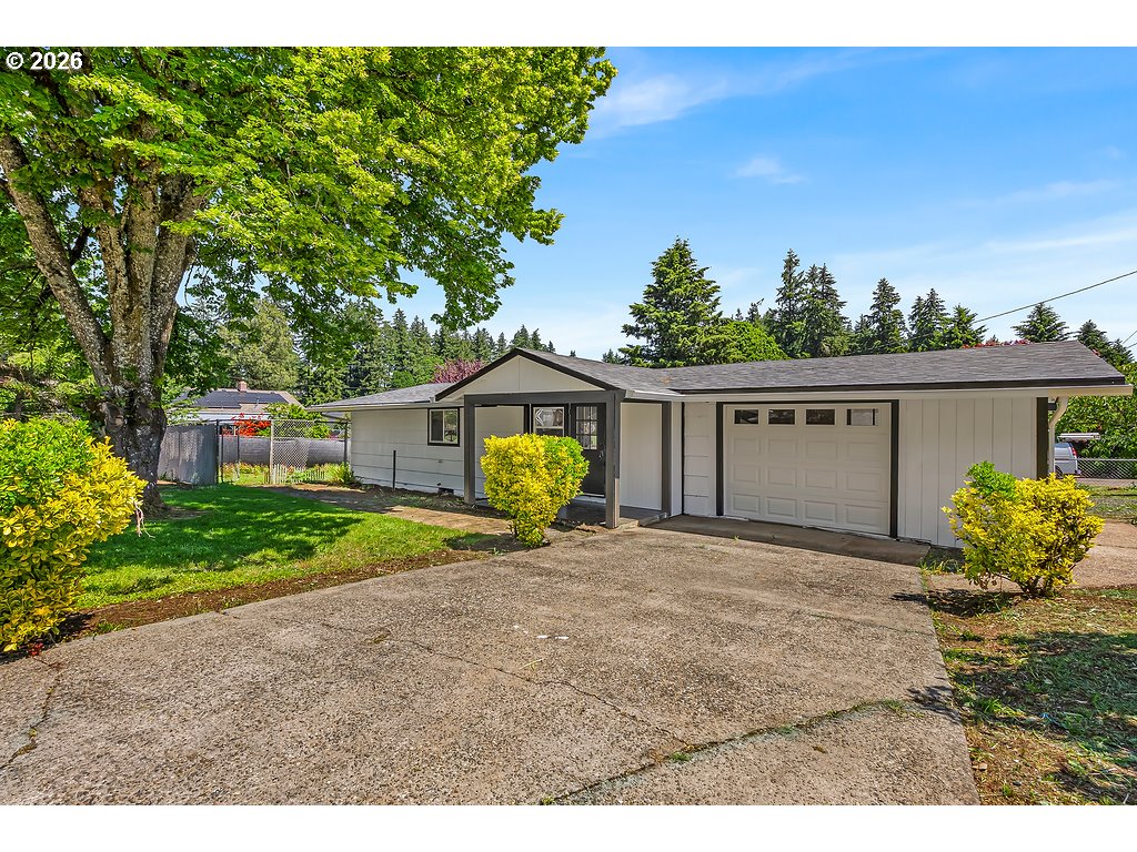 3698 Short Street Southeast Salem, OR 97302 - Photo 3 of 34