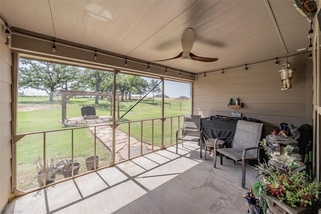 1268 County Road 4797 Springtown, TX 76082 - Photo 35 of 40 Gallery Image 35
