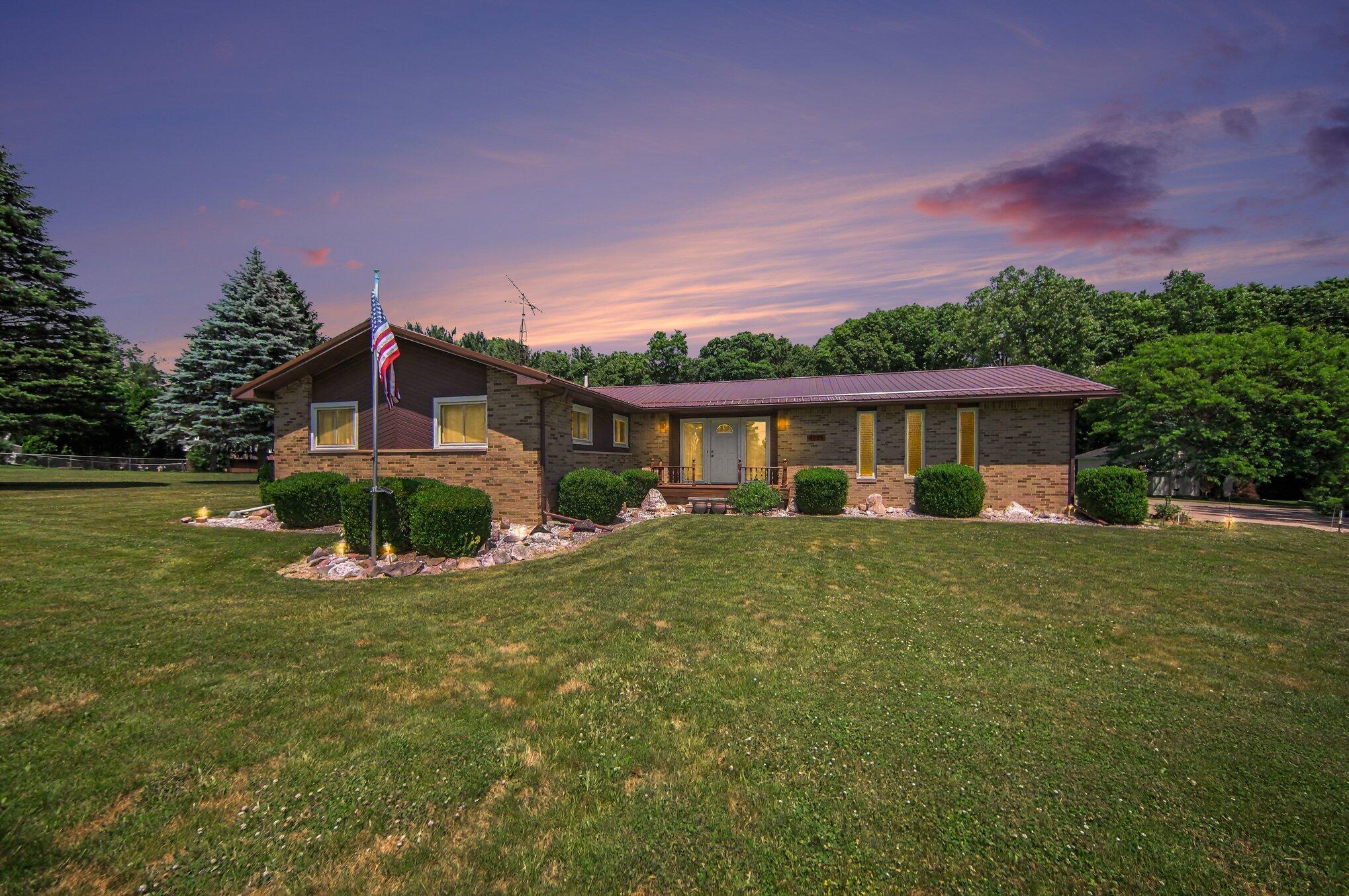 4555 Clinton Road Jackson, MI 49201 - Photo 1 of 28 001_file_5076