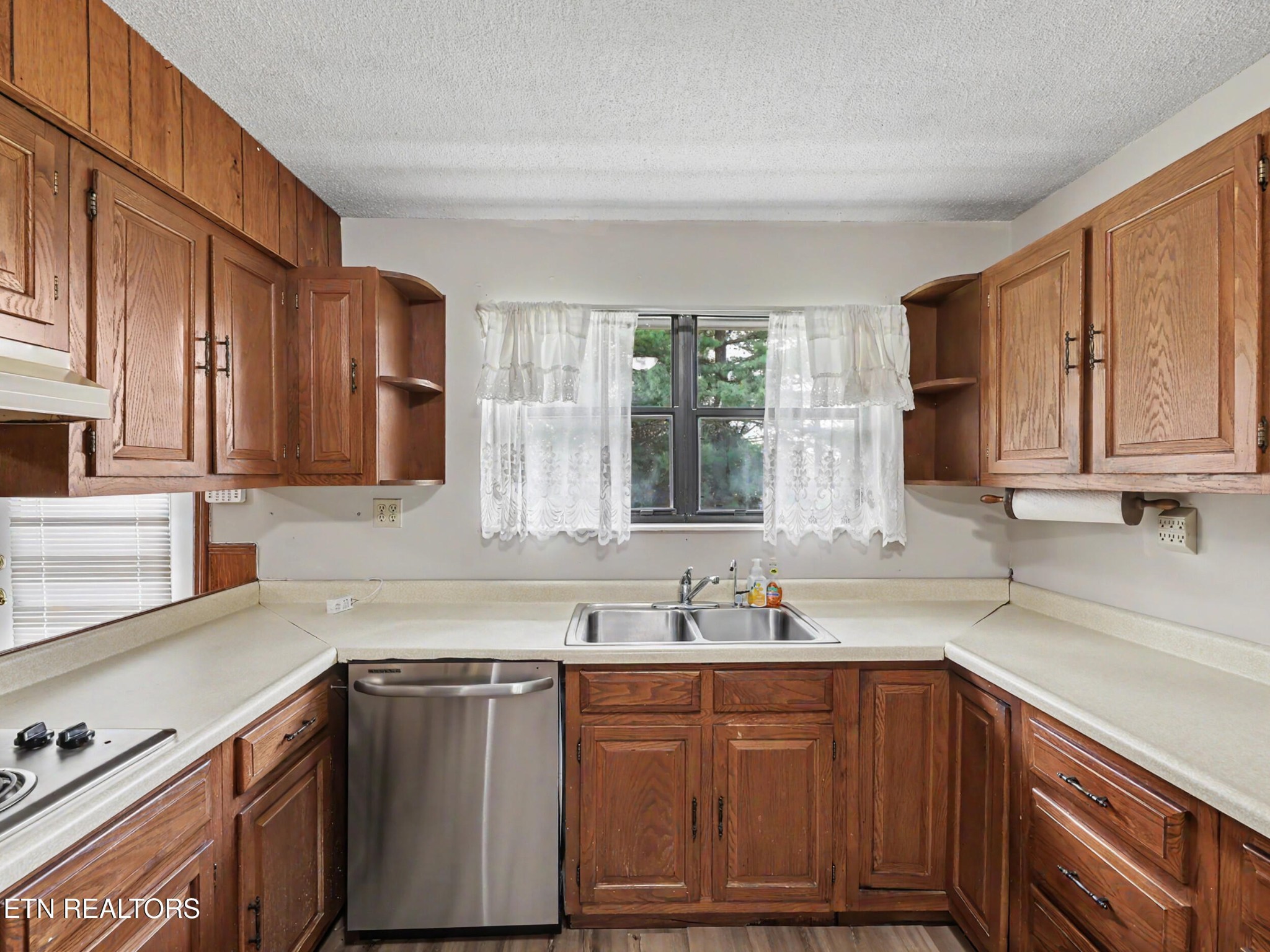3229 Clover Hill Ridge Road Maryville, TN 37801 - Photo 15 of 60 Gallery Image 15