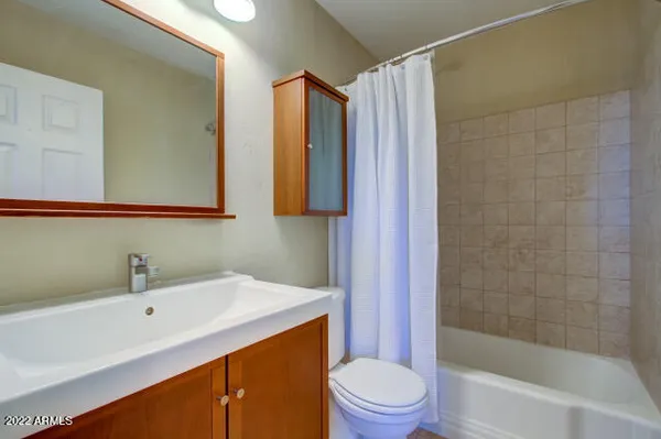 $2,250 | 1324 West 11th Street, Tempe, AZ 85281