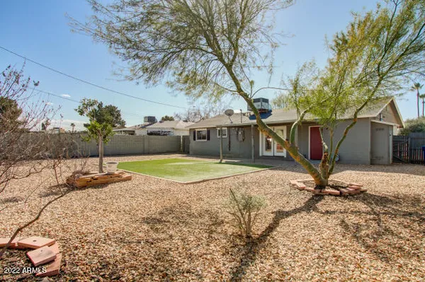 $2,250 | 1324 West 11th Street, Tempe, AZ 85281