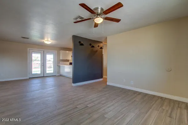 $2,250 | 1324 West 11th Street, Tempe, AZ 85281