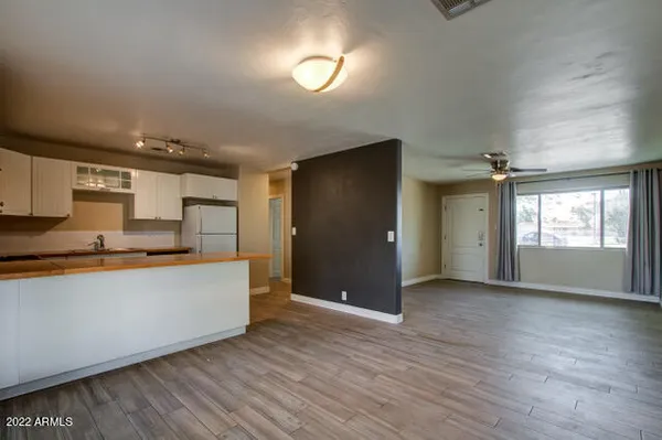 $2,250 | 1324 West 11th Street, Tempe, AZ 85281