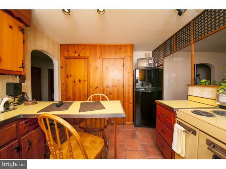 1250 Durham Road Langhorne, PA 19047 - Photo 11 of 25 Kitchen