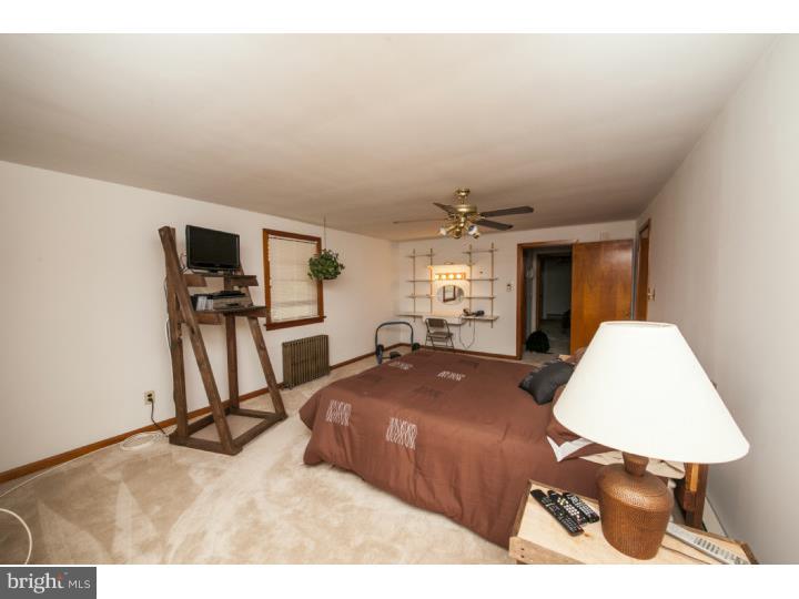 1250 Durham Road Langhorne, PA 19047 - Photo 17 of 25 Master Bedroom
