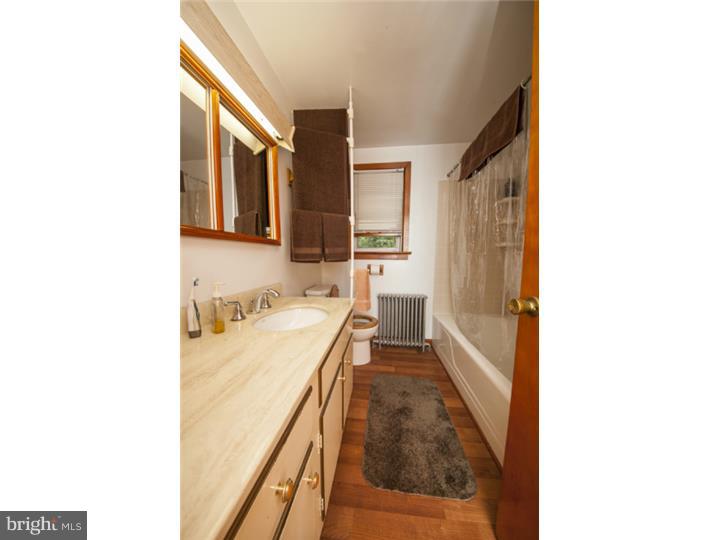 1250 Durham Road Langhorne, PA 19047 - Photo 18 of 25 Bathroom