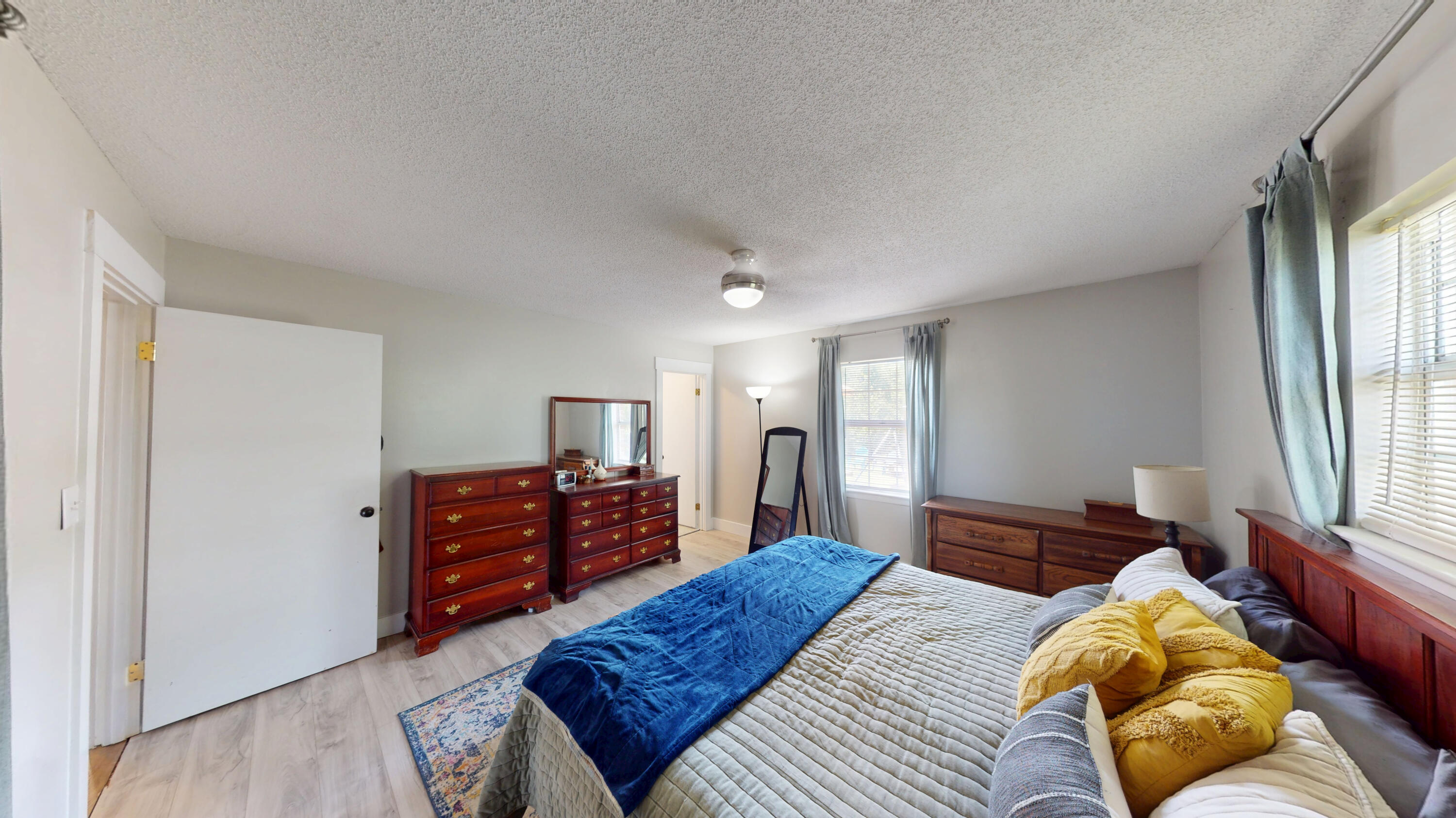 247 Bell Harrison Road Evensville, TN 37332 - Photo 10 of 21 8-Master Bedroom 1.5
