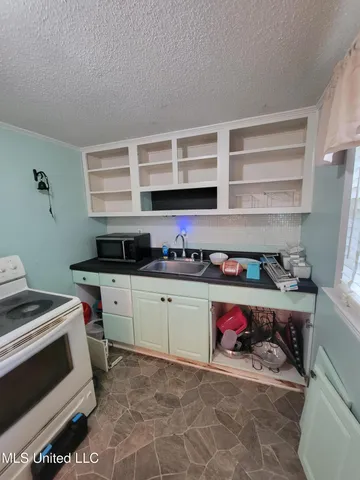 $80,000 | 4806 Larimore Street, Moss Point, MS 39563